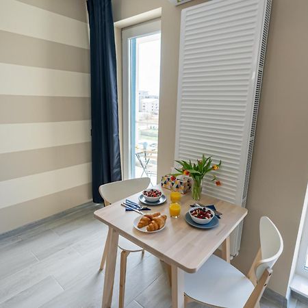 Mamaia Nord Nest Deluxe - Pool N Playground Apartment Bagian luar foto