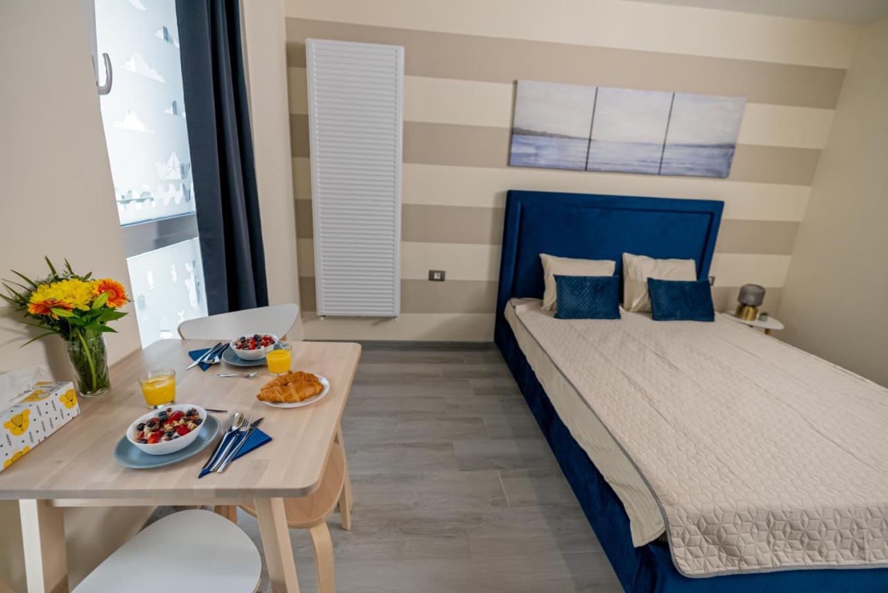 Mamaia Nord Nest Deluxe - Pool N Playground Apartment Bagian luar foto